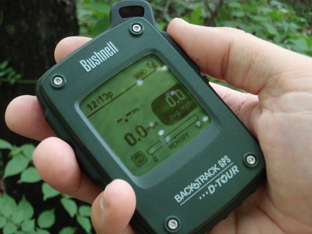 Savoir comment naviguer dans les bois sans GPS.