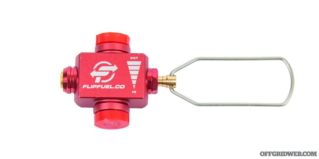 Photo de studio du dispositif de transfert FlipFuel pour la rubrique Gear Up.