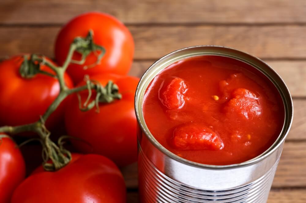 Tomates fraîches et en conserve