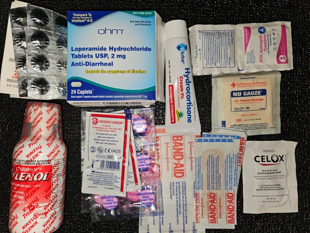 Trousse de premiers soins pour le sac d'urgence des enfants