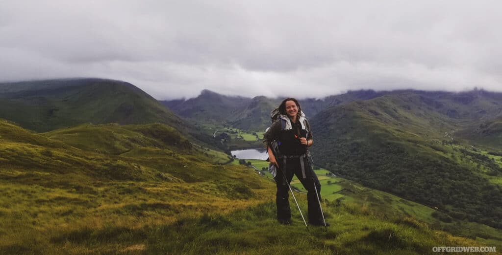Jacks Genega sur une montagne pittoresque