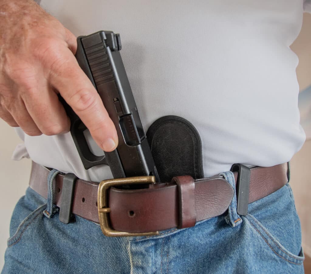 Pistolet EDC porté en IWB