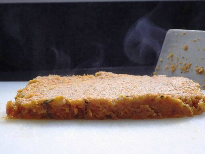 Purée étalée sur la plaque