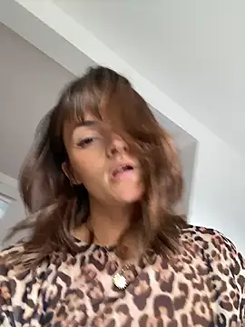Show webcam porno en direct de Petitefee_lola