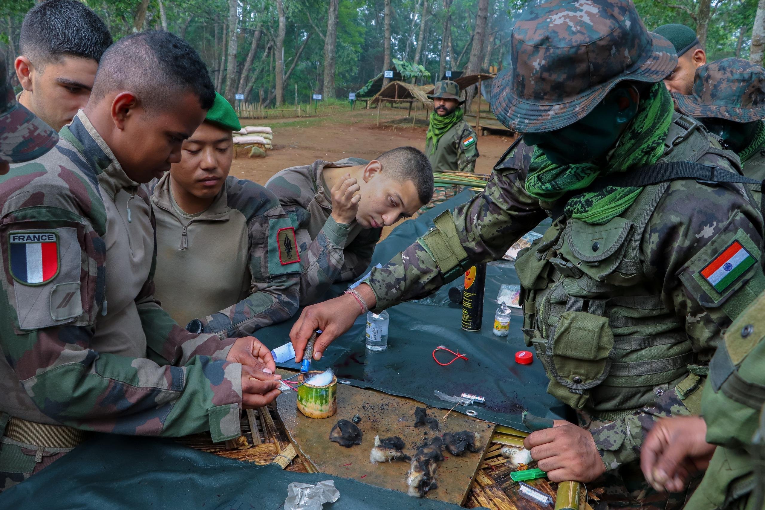 Exercice militaire conjoint « Shakti » : les armées indienne et française partagent leur expertise en matière de techniques de survie dans la jungle 2 – The News Mill
